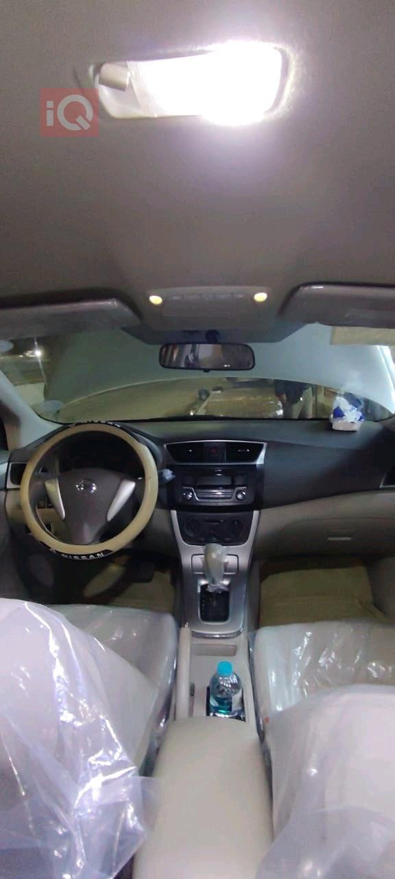 نيسان سنترا